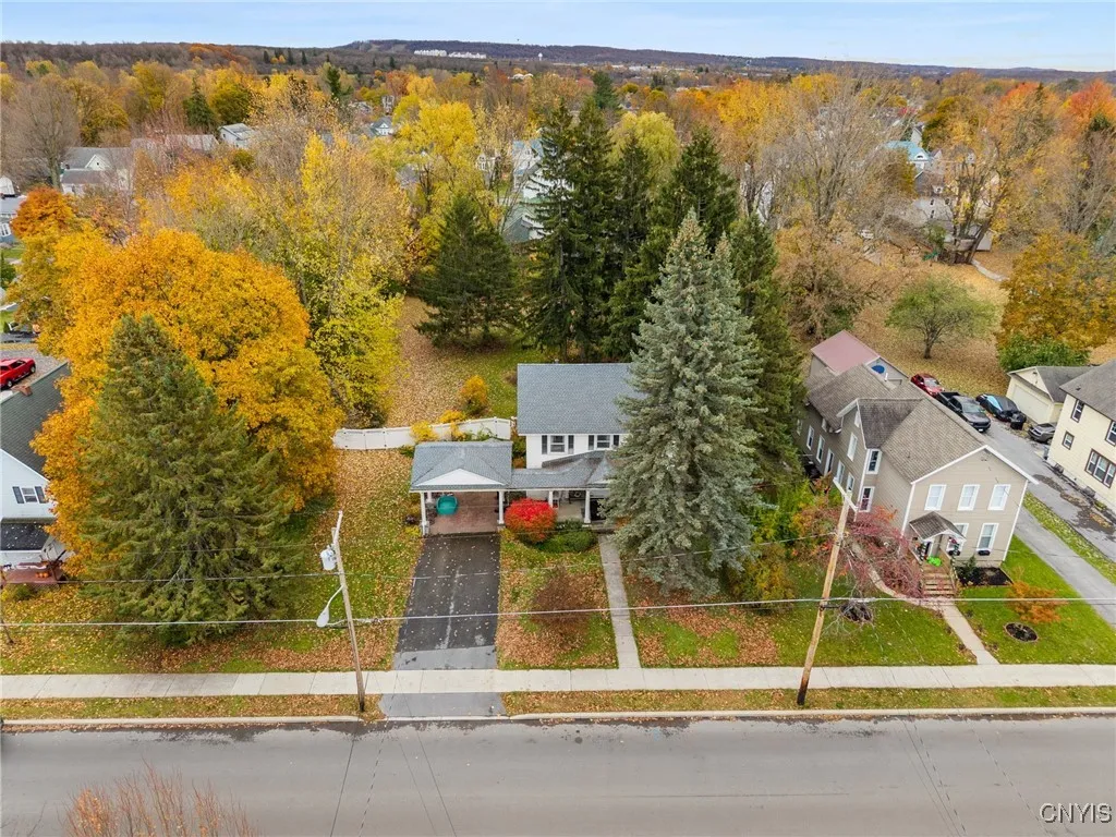 162 Flower Avenue East, Watertown City, New York 1, Watertown City, New York 13601, 4 Bedrooms Bedrooms, 10 Rooms Rooms,1 BathroomBathrooms,Residential,For Sale,162 Flower Avenue East, Watertown City, New York 1,0,S1648395