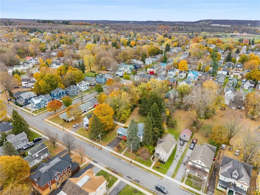 162 Flower Avenue East, Watertown City, New York 1, Watertown City, New York 13601, 4 Bedrooms Bedrooms, 10 Rooms Rooms,1 BathroomBathrooms,Residential,For Sale,162 Flower Avenue East, Watertown City, New York 1,0,S1648395