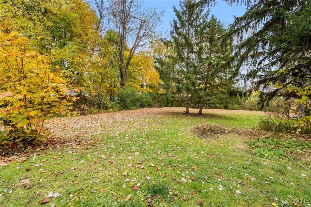 162 Flower Avenue East, Watertown City, New York 1, Watertown City, New York 13601, 4 Bedrooms Bedrooms, 10 Rooms Rooms,1 BathroomBathrooms,Residential,For Sale,162 Flower Avenue East, Watertown City, New York 1,0,S1648395