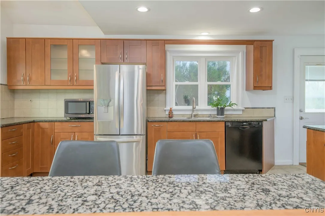 68 Onondaga Street, Skaneateles, New York 13152, Skaneateles, New York 13152, 2 Bedrooms Bedrooms, 8 Rooms Rooms,2 BathroomsBathrooms,Residential Lease,For Rent,68 Onondaga Street, Skaneateles, New York 13152,0,S1649989