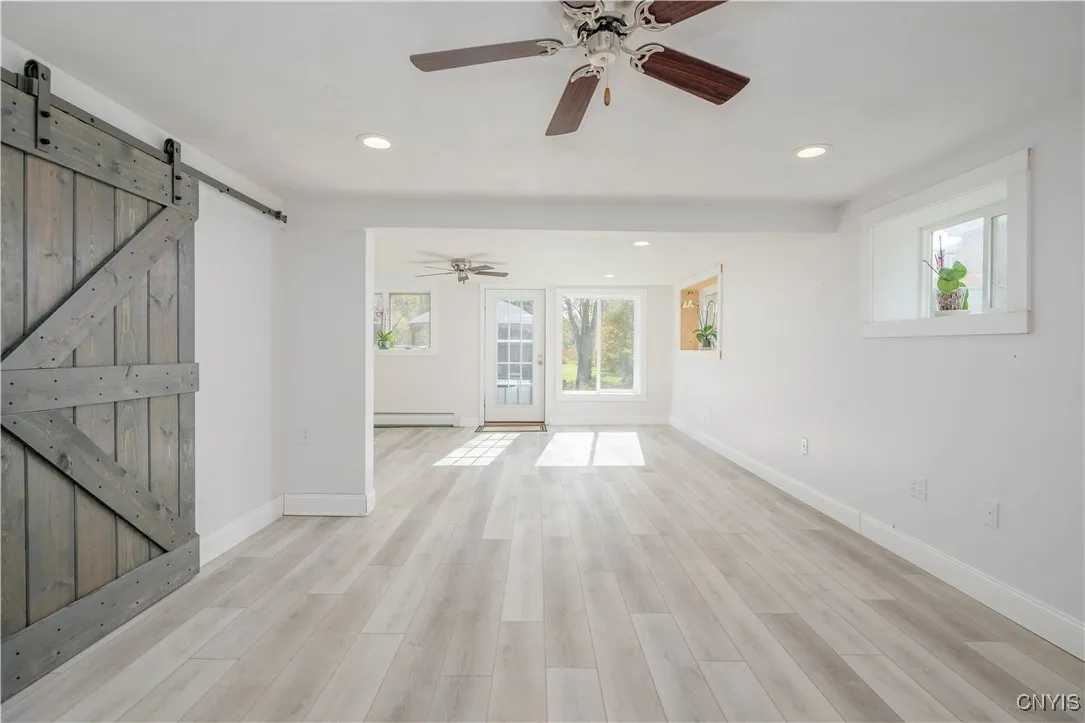 68 Onondaga Street, Skaneateles, New York 13152, Skaneateles, New York 13152, 2 Bedrooms Bedrooms, 8 Rooms Rooms,2 BathroomsBathrooms,Residential Lease,For Rent,68 Onondaga Street, Skaneateles, New York 13152,0,S1649989
