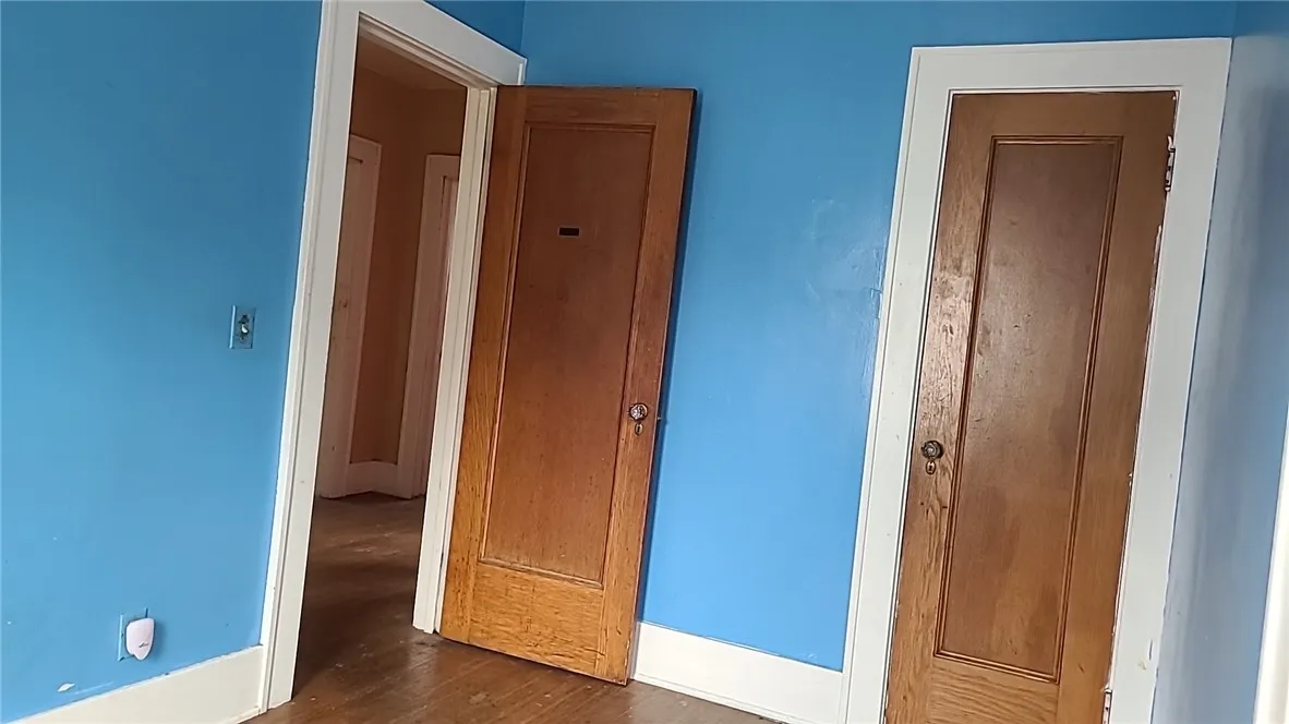 43 Navarre Road, Rochester, New York 14621, Rochester, New York 14621, 4 Bedrooms Bedrooms, 6 Rooms Rooms,1 BathroomBathrooms,Residential,For Sale,43 Navarre Road, Rochester, New York 14621,0,R1649998