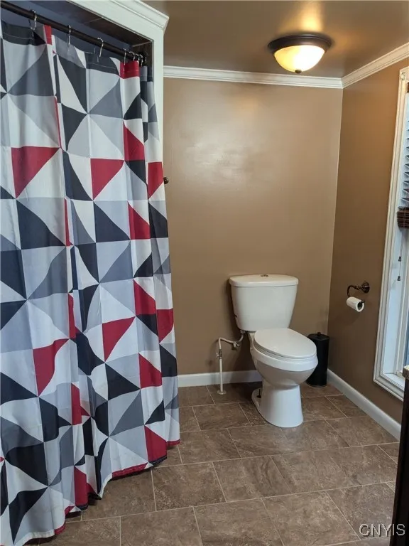 Upstairs bathroom