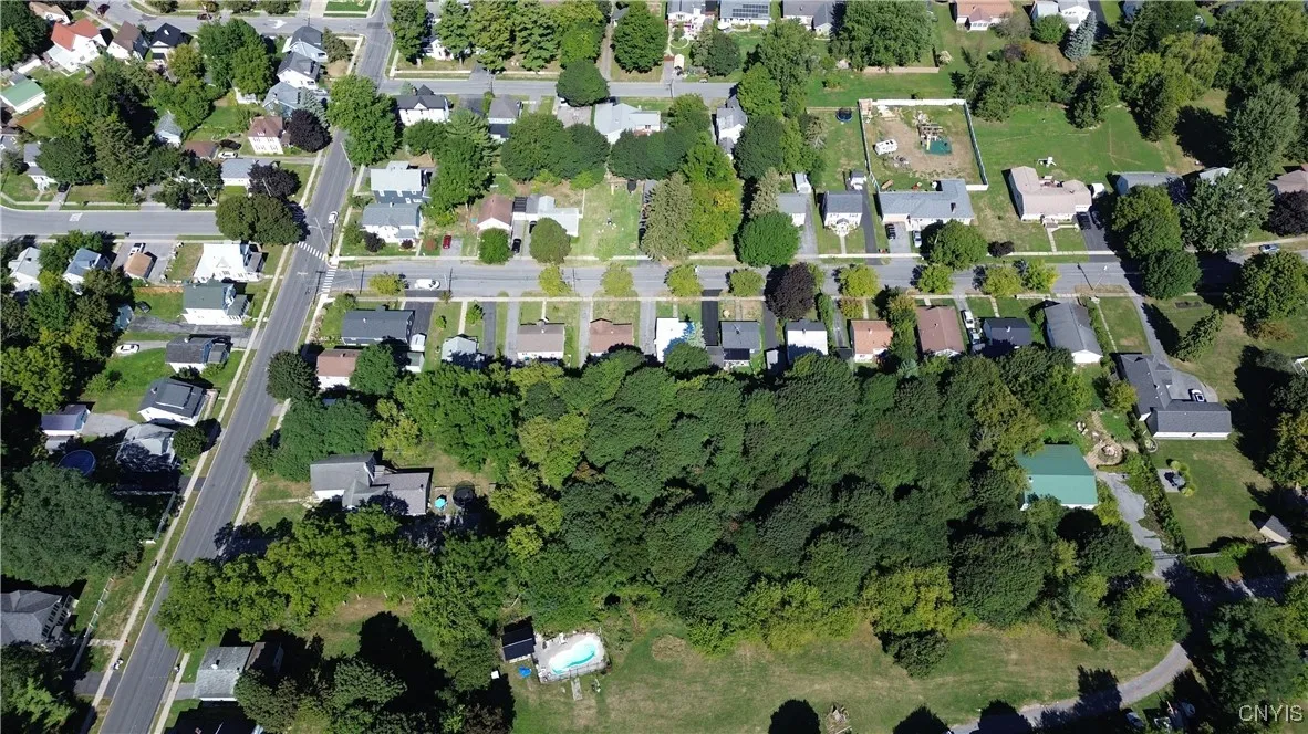 1011 Gotham Street, Watertown City, New York 13601, Watertown City, New York 13601, 7 Bedrooms Bedrooms, ,3 BathroomsBathrooms,Residential,For Sale,1011 Gotham Street, Watertown City, New York 13601,0,S1650017