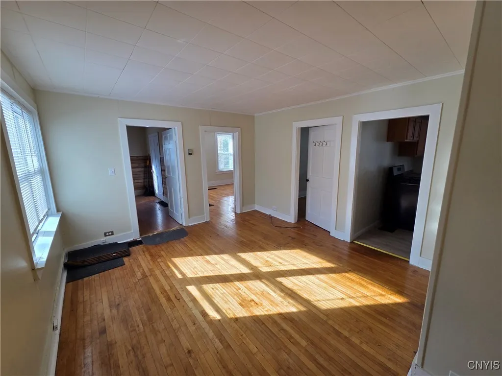 1011 Gotham Street, Watertown City, New York 13601, Watertown City, New York 13601, 7 Bedrooms Bedrooms, ,3 BathroomsBathrooms,Residential,For Sale,1011 Gotham Street, Watertown City, New York 13601,0,S1650017