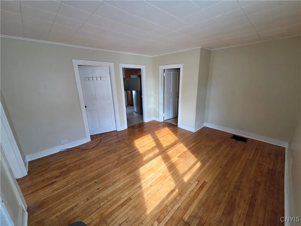 1011 Gotham Street, Watertown City, New York 13601, Watertown City, New York 13601, 7 Bedrooms Bedrooms, ,3 BathroomsBathrooms,Residential,For Sale,1011 Gotham Street, Watertown City, New York 13601,0,S1650017