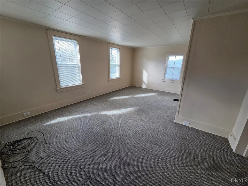 1011 Gotham Street, Watertown City, New York 13601, Watertown City, New York 13601, 7 Bedrooms Bedrooms, ,3 BathroomsBathrooms,Residential,For Sale,1011 Gotham Street, Watertown City, New York 13601,0,S1650017