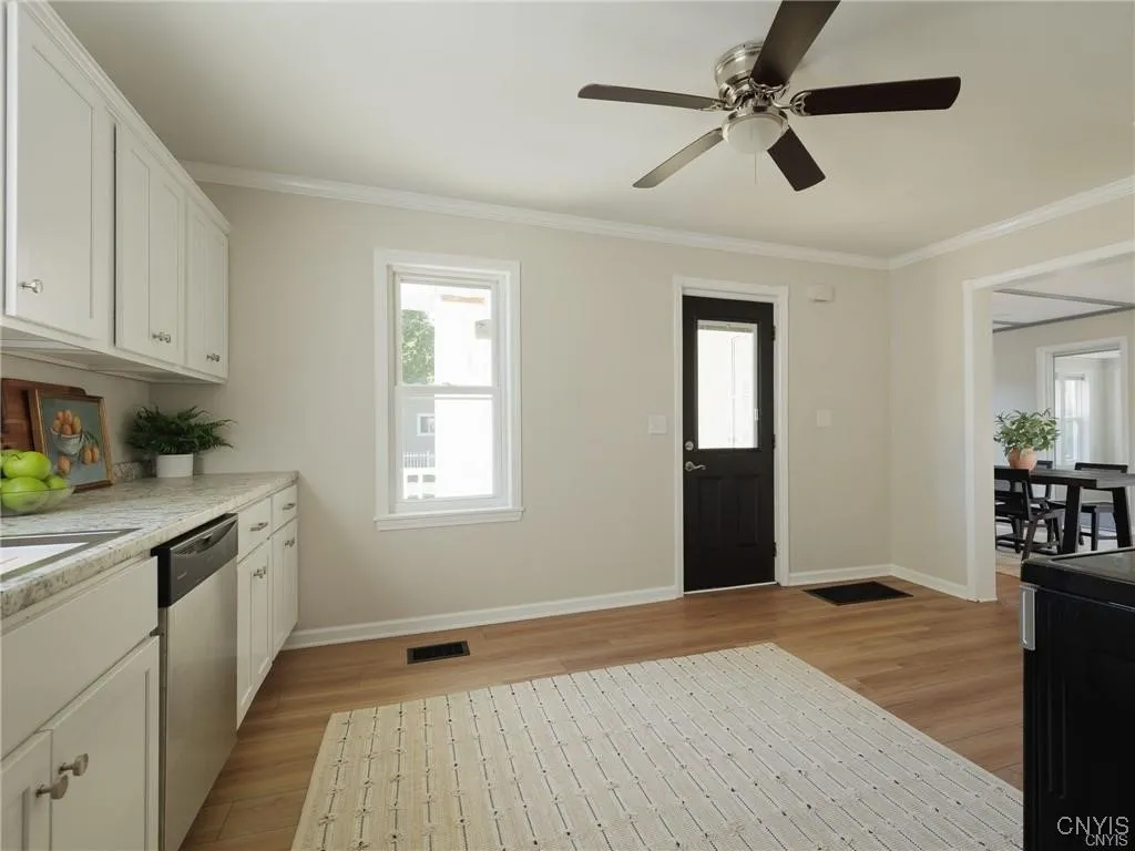 435 South Hamilton Street, Watertown City, New Yor, Watertown City, New York 13601, 3 Bedrooms Bedrooms, 9 Rooms Rooms,1 BathroomBathrooms,Residential Lease,For Rent,435 South Hamilton Street, Watertown City, New Yor,0,S1650023