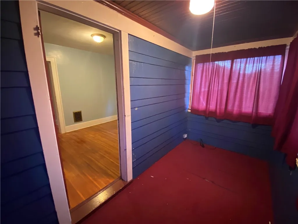 148 Marlborough Rd, Rochester, New York 14619, Rochester, New York 14619, 3 Bedrooms Bedrooms, 6 Rooms Rooms,1 BathroomBathrooms,Residential,For Sale,148 Marlborough Rd, Rochester, New York 14619,0,R1648042