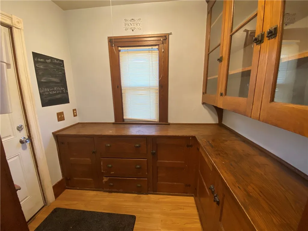 148 Marlborough Rd, Rochester, New York 14619, Rochester, New York 14619, 3 Bedrooms Bedrooms, 6 Rooms Rooms,1 BathroomBathrooms,Residential,For Sale,148 Marlborough Rd, Rochester, New York 14619,0,R1648042