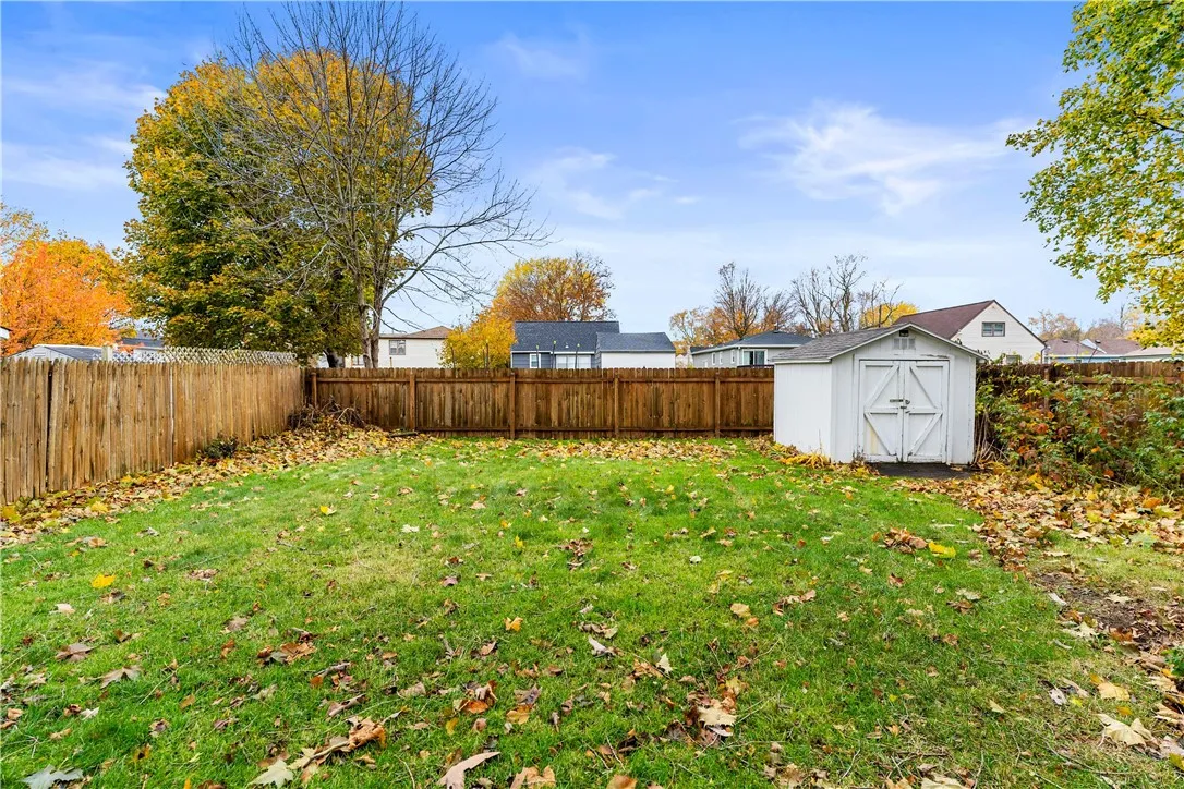 68 Elder Street, Gates, New York 14606, Gates, New York 14606, 3 Bedrooms Bedrooms, 6 Rooms Rooms,1 BathroomBathrooms,Residential,For Sale,68 Elder Street, Gates, New York 14606,0,R1650027