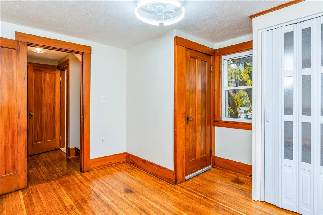 68 Elder Street, Gates, New York 14606, Gates, New York 14606, 3 Bedrooms Bedrooms, 6 Rooms Rooms,1 BathroomBathrooms,Residential,For Sale,68 Elder Street, Gates, New York 14606,0,R1650027