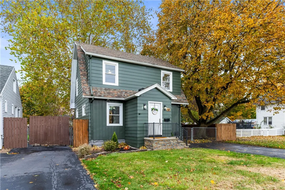 68 Elder Street, Gates, New York 14606, Gates, New York 14606, 3 Bedrooms Bedrooms, 6 Rooms Rooms,1 BathroomBathrooms,Residential,For Sale,68 Elder Street, Gates, New York 14606,0,R1650027