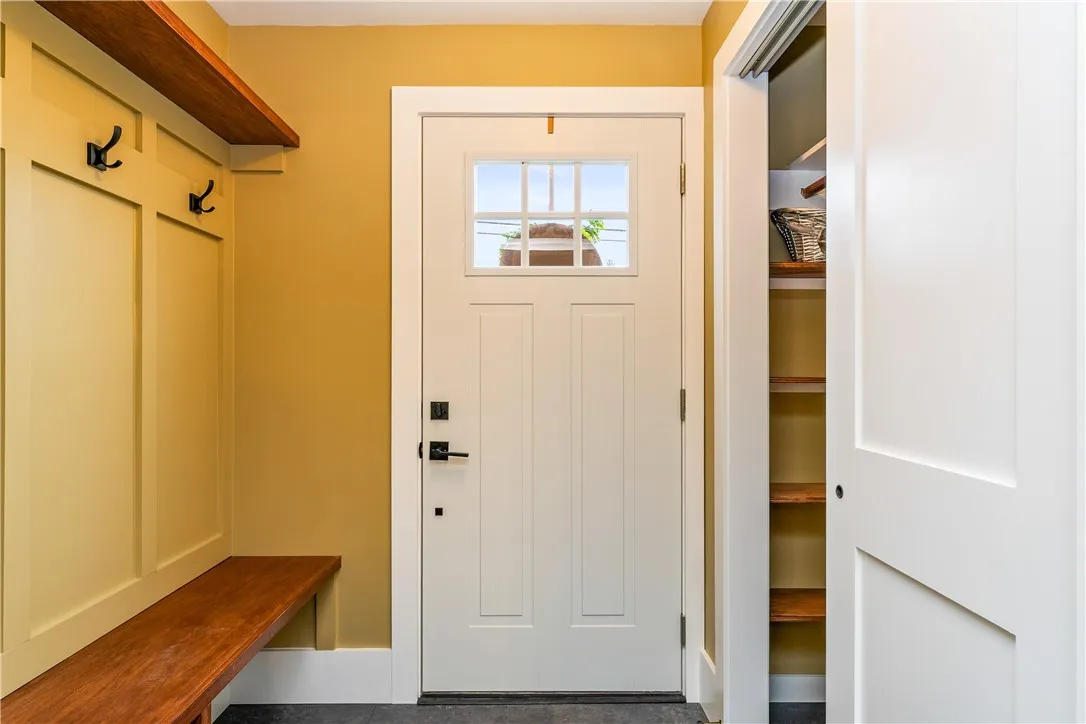 68 Elder Street, Gates, New York 14606, Gates, New York 14606, 3 Bedrooms Bedrooms, 6 Rooms Rooms,1 BathroomBathrooms,Residential,For Sale,68 Elder Street, Gates, New York 14606,0,R1650027