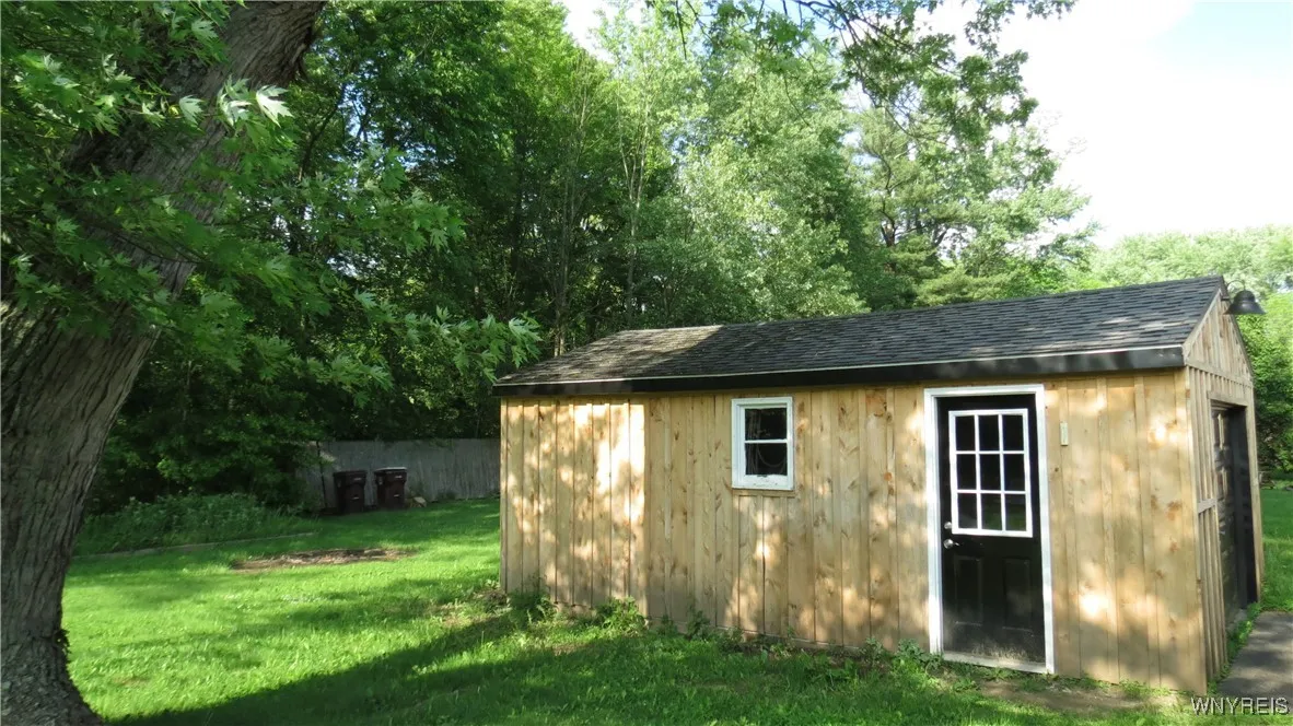 2568 Sunset Drive, Eden, New York 14057, Eden, New York 14057, 3 Bedrooms Bedrooms, 6 Rooms Rooms,1 BathroomBathrooms,Residential,For Sale,2568 Sunset Drive, Eden, New York 14057,0,B1650029