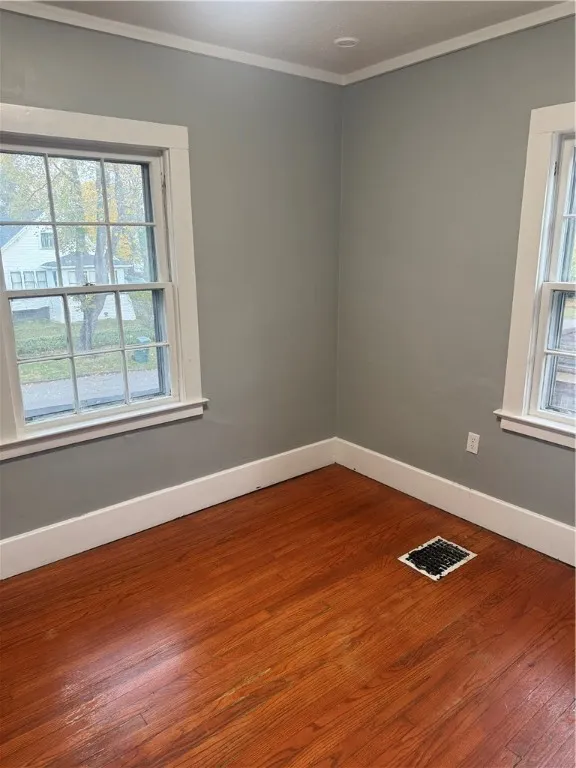 35 Milton Street, Rochester, New York 14619, Rochester, New York 14619, 4 Bedrooms Bedrooms, 6 Rooms Rooms,1 BathroomBathrooms,Residential,For Sale,35 Milton Street, Rochester, New York 14619,0,R1641407