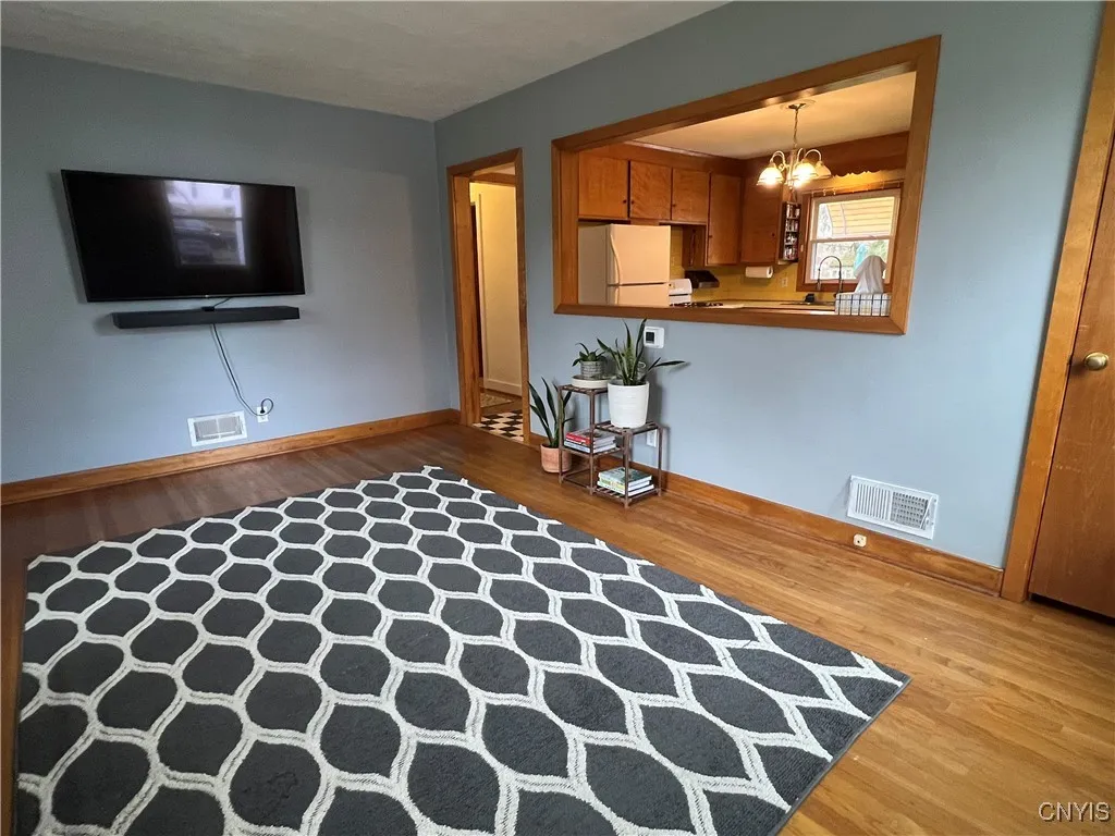 210 Clinton Avenue, Cortland, New York 13045, Cortland, New York 13045, 3 Bedrooms Bedrooms, 5 Rooms Rooms,1 BathroomBathrooms,Residential,For Sale,210 Clinton Avenue, Cortland, New York 13045,0,S1649980