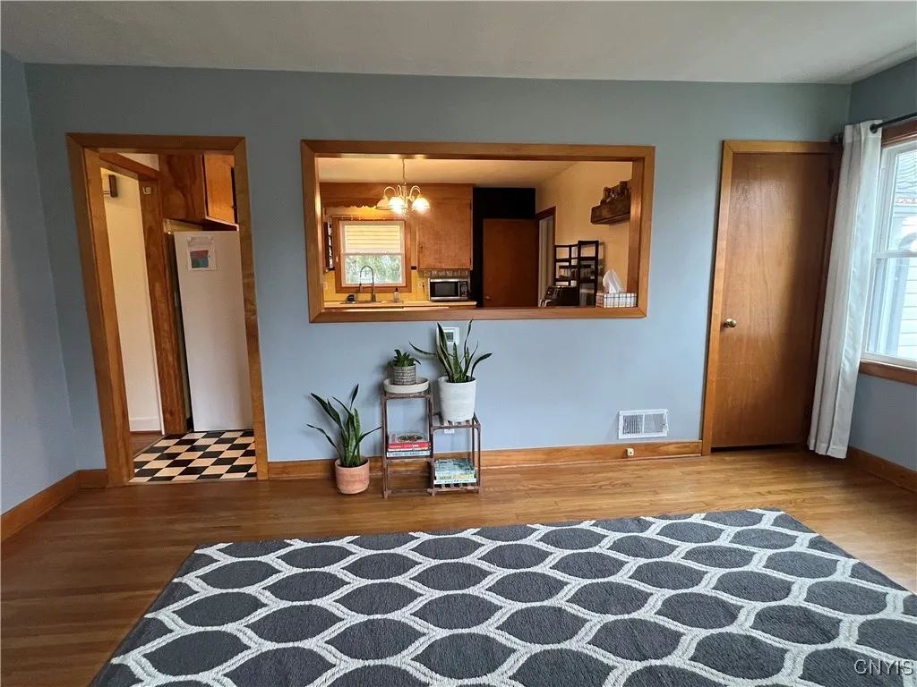 210 Clinton Avenue, Cortland, New York 13045, Cortland, New York 13045, 3 Bedrooms Bedrooms, 5 Rooms Rooms,1 BathroomBathrooms,Residential,For Sale,210 Clinton Avenue, Cortland, New York 13045,0,S1649980