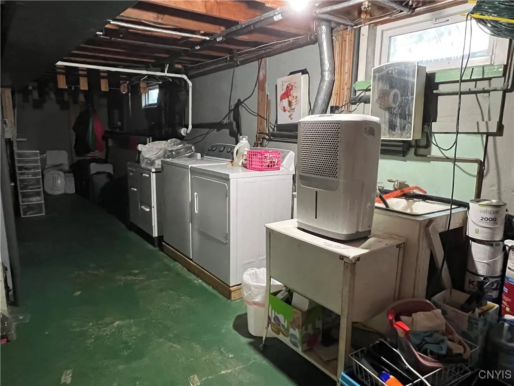 210 Clinton Avenue, Cortland, New York 13045, Cortland, New York 13045, 3 Bedrooms Bedrooms, 5 Rooms Rooms,1 BathroomBathrooms,Residential,For Sale,210 Clinton Avenue, Cortland, New York 13045,0,S1649980