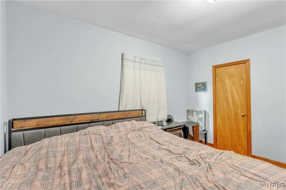 484 81st Street, Niagara Falls, New York 14304, Niagara Falls, New York 14304, 3 Bedrooms Bedrooms, 7 Rooms Rooms,1 BathroomBathrooms,Residential,For Sale,484 81st Street, Niagara Falls, New York 14304,0,B1650031