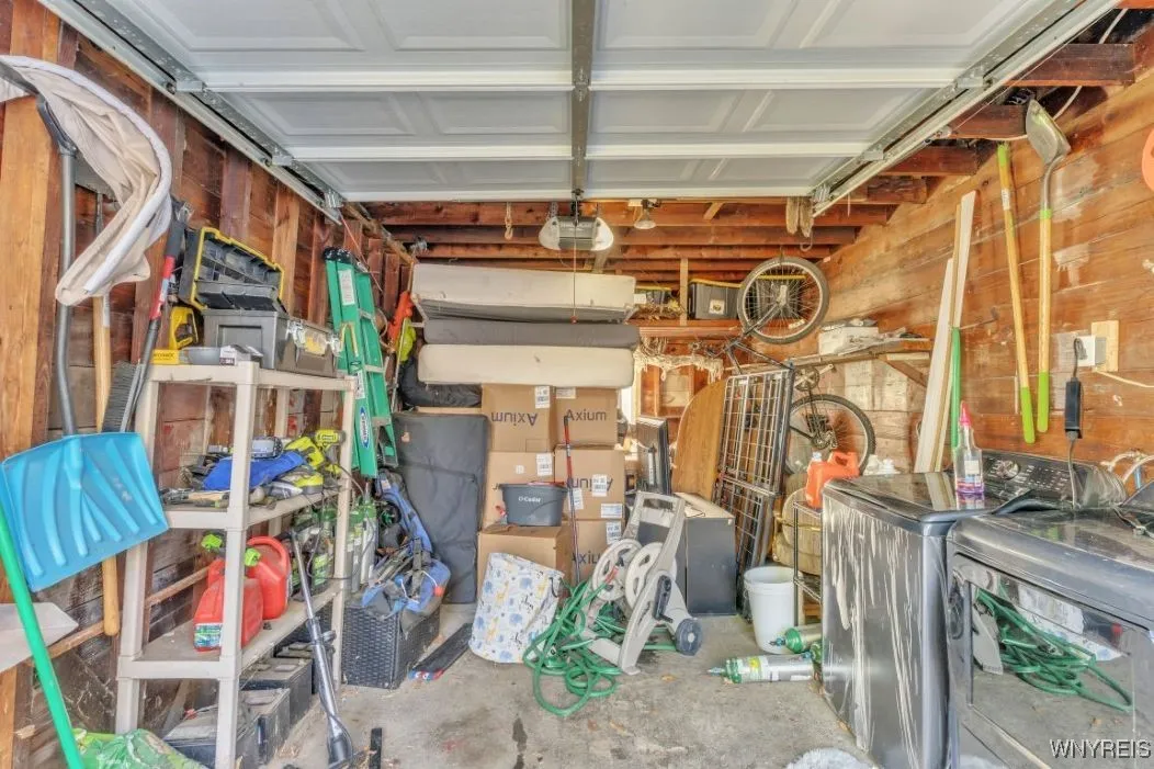 484 81st Street, Niagara Falls, New York 14304, Niagara Falls, New York 14304, 3 Bedrooms Bedrooms, 7 Rooms Rooms,1 BathroomBathrooms,Residential,For Sale,484 81st Street, Niagara Falls, New York 14304,0,B1650031