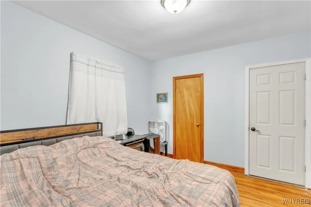 484 81st Street, Niagara Falls, New York 14304, Niagara Falls, New York 14304, 3 Bedrooms Bedrooms, 7 Rooms Rooms,1 BathroomBathrooms,Residential,For Sale,484 81st Street, Niagara Falls, New York 14304,0,B1650031