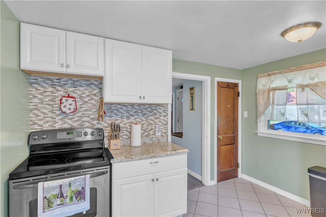 484 81st Street, Niagara Falls, New York 14304, Niagara Falls, New York 14304, 3 Bedrooms Bedrooms, 7 Rooms Rooms,1 BathroomBathrooms,Residential,For Sale,484 81st Street, Niagara Falls, New York 14304,0,B1650031