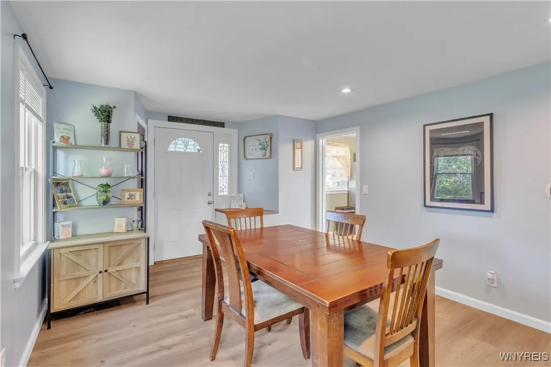 484 81st Street, Niagara Falls, New York 14304, Niagara Falls, New York 14304, 3 Bedrooms Bedrooms, 7 Rooms Rooms,1 BathroomBathrooms,Residential,For Sale,484 81st Street, Niagara Falls, New York 14304,0,B1650031