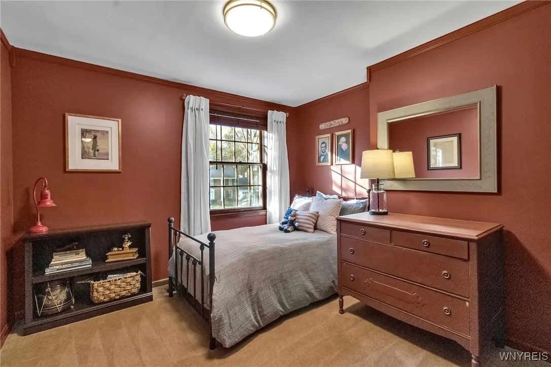 8240 Clarherst Drive, Clarence, New York 14051, Clarence, New York 14051, 4 Bedrooms Bedrooms, 12 Rooms Rooms,2 BathroomsBathrooms,Residential,For Sale,8240 Clarherst Drive, Clarence, New York 14051,0,B1649370