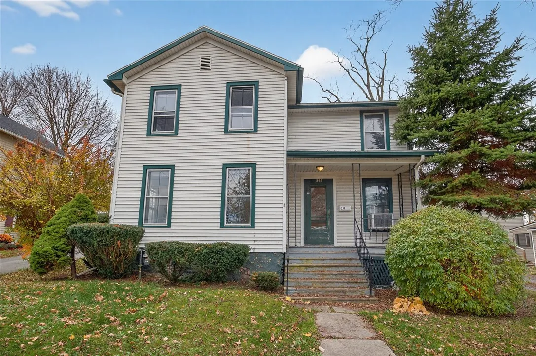 239 East Main Street, Milo, New York 14527, Milo, New York 14527, 3 Bedrooms Bedrooms, 8 Rooms Rooms,1 BathroomBathrooms,Residential,For Sale,239 East Main Street, Milo, New York 14527,0,R1649958