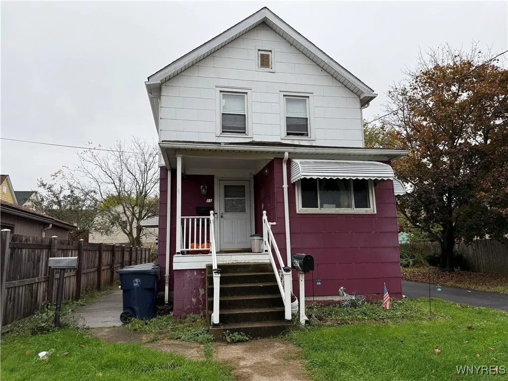 11 Fig Avenue, Lackawanna, New York 14218, Lackawanna, New York 14218, 4 Bedrooms Bedrooms, ,2 BathroomsBathrooms,Residential,For Sale,11 Fig Avenue, Lackawanna, New York 14218,0,B1649889