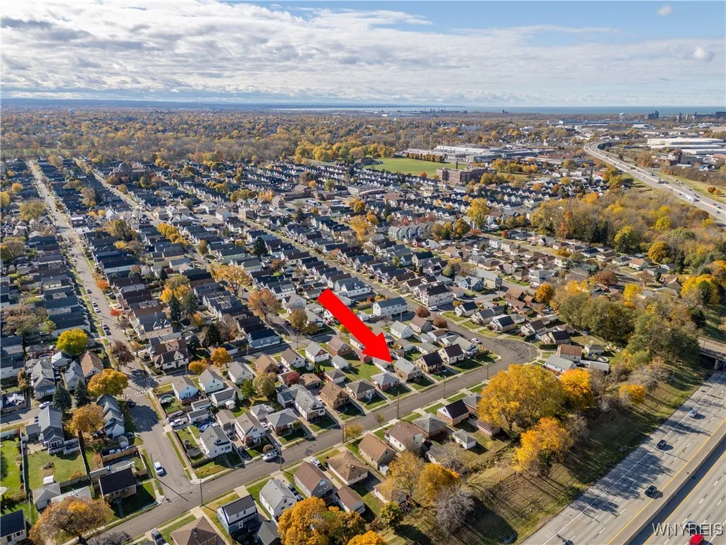 405 Weimar Street, Buffalo, New York 14206, Buffalo, New York 14206, 3 Bedrooms Bedrooms, 5 Rooms Rooms,1 BathroomBathrooms,Residential,For Sale,405 Weimar Street, Buffalo, New York 14206,0,B1650009