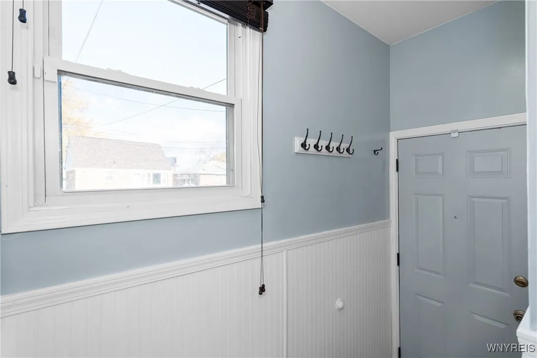405 Weimar Street, Buffalo, New York 14206, Buffalo, New York 14206, 3 Bedrooms Bedrooms, 5 Rooms Rooms,1 BathroomBathrooms,Residential,For Sale,405 Weimar Street, Buffalo, New York 14206,0,B1650009