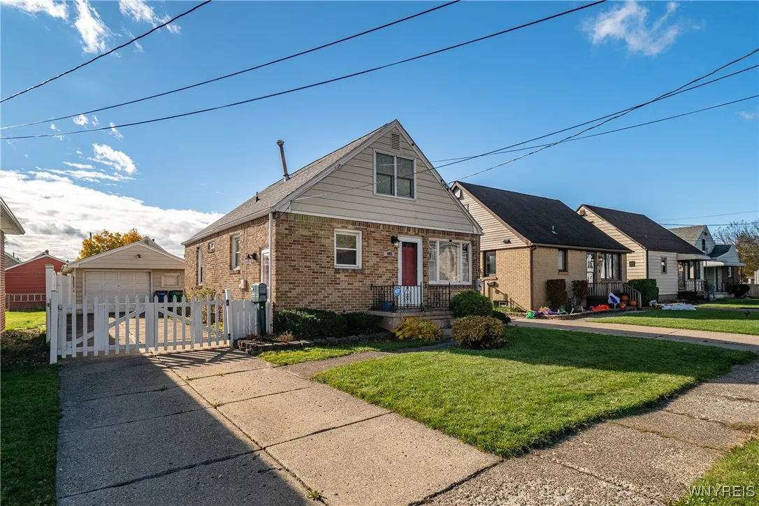 405 Weimar Street, Buffalo, New York 14206, Buffalo, New York 14206, 3 Bedrooms Bedrooms, 5 Rooms Rooms,1 BathroomBathrooms,Residential,For Sale,405 Weimar Street, Buffalo, New York 14206,0,B1650009