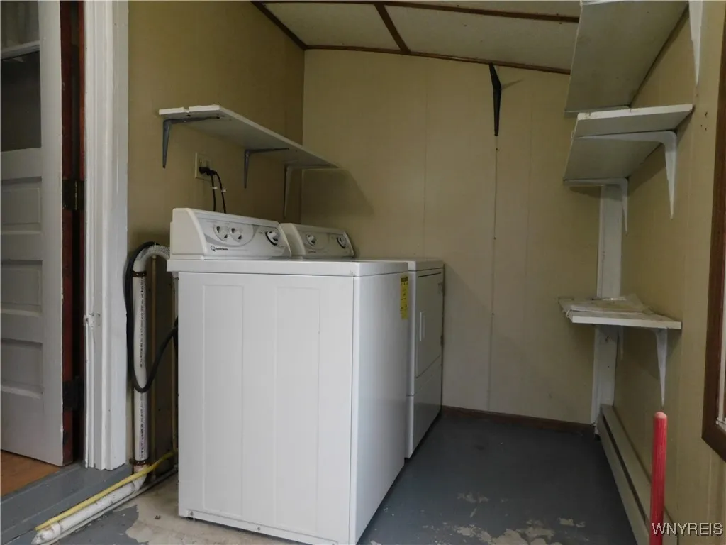 9376 Putnam Road, Batavia, New York 14020, Batavia, New York 14020, 3 Bedrooms Bedrooms, 7 Rooms Rooms,1 BathroomBathrooms,Residential,For Sale,9376 Putnam Road, Batavia, New York 14020,0,B1649964