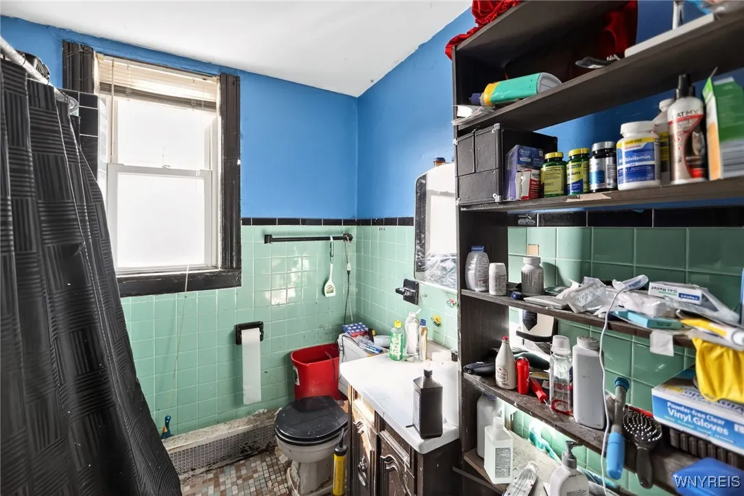 125 4th Street, Rome, New York 13440, Rome, New York 13440, 6 Bedrooms Bedrooms, ,2 BathroomsBathrooms,Residential,For Sale,125 4th Street, Rome, New York 13440,0,B1649722