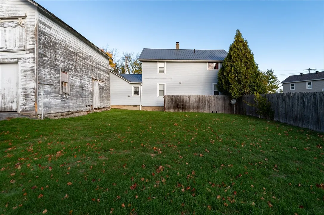 10 Maple Avenue, Oakfield, New York 14125, Oakfield, New York 14125, 5 Bedrooms Bedrooms, ,2 BathroomsBathrooms,Residential,For Sale,10 Maple Avenue, Oakfield, New York 14125,0,R1648274