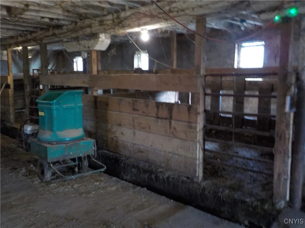 10846 Baker Road, Cato, New York 13033, Cato, New York 13033, 4 Bedrooms Bedrooms, 9 Rooms Rooms,2 BathroomsBathrooms,Residential,For Sale,10846 Baker Road, Cato, New York 13033,0,S1650049