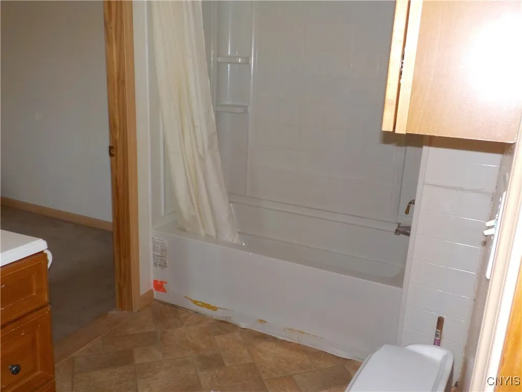 10846 Baker Road, Cato, New York 13033, Cato, New York 13033, 4 Bedrooms Bedrooms, 9 Rooms Rooms,2 BathroomsBathrooms,Residential,For Sale,10846 Baker Road, Cato, New York 13033,0,S1650049