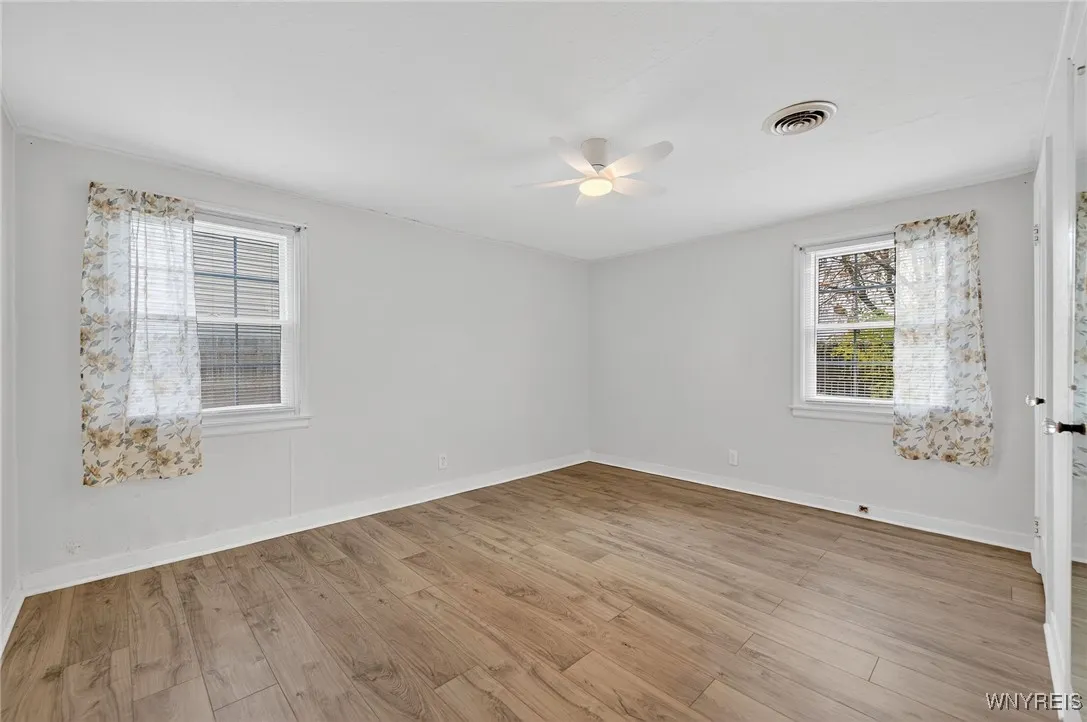93 Fayette Avenue, Tonawanda, New York 14223, Tonawanda, New York 14223, 4 Bedrooms Bedrooms, 9 Rooms Rooms,2 BathroomsBathrooms,Residential,For Sale,93 Fayette Avenue, Tonawanda, New York 14223,0,B1649962