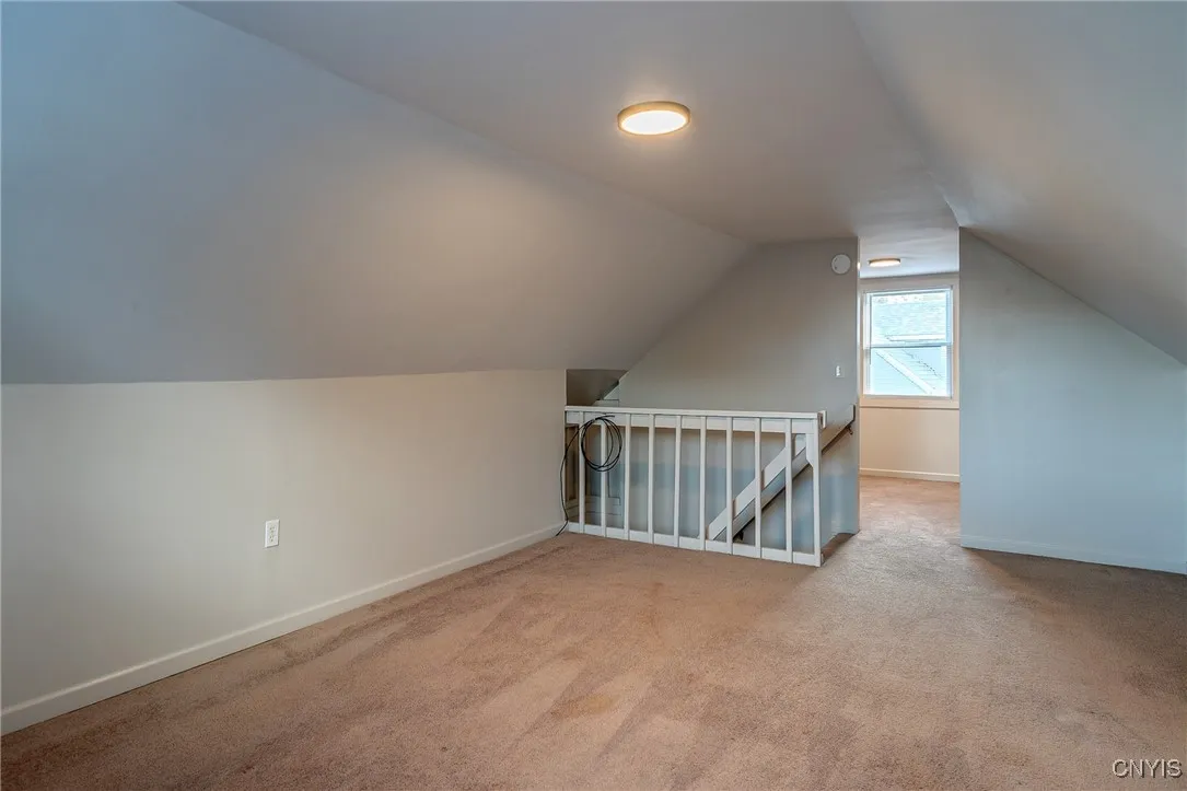 400SqFt of add'l space