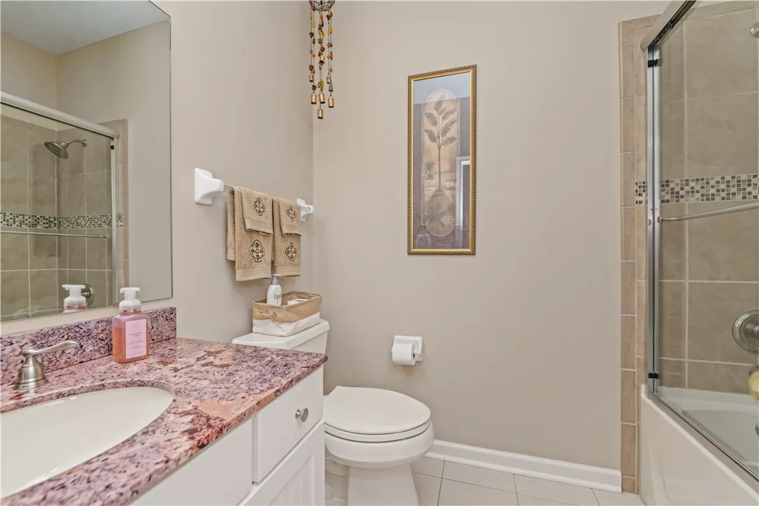 13 Ashview Drive, Chili, New York 14514, Chili, New York 14514, 3 Bedrooms Bedrooms, 7 Rooms Rooms,2 BathroomsBathrooms,Residential,For Sale,13 Ashview Drive, Chili, New York 14514,0,R1649531