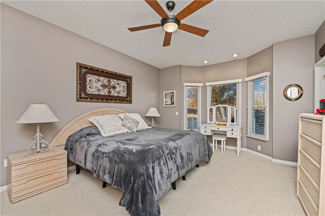 13 Ashview Drive, Chili, New York 14514, Chili, New York 14514, 3 Bedrooms Bedrooms, 7 Rooms Rooms,2 BathroomsBathrooms,Residential,For Sale,13 Ashview Drive, Chili, New York 14514,0,R1649531