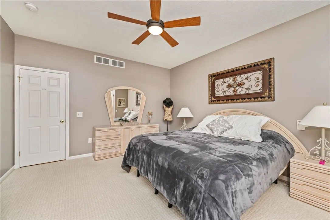 13 Ashview Drive, Chili, New York 14514, Chili, New York 14514, 3 Bedrooms Bedrooms, 7 Rooms Rooms,2 BathroomsBathrooms,Residential,For Sale,13 Ashview Drive, Chili, New York 14514,0,R1649531