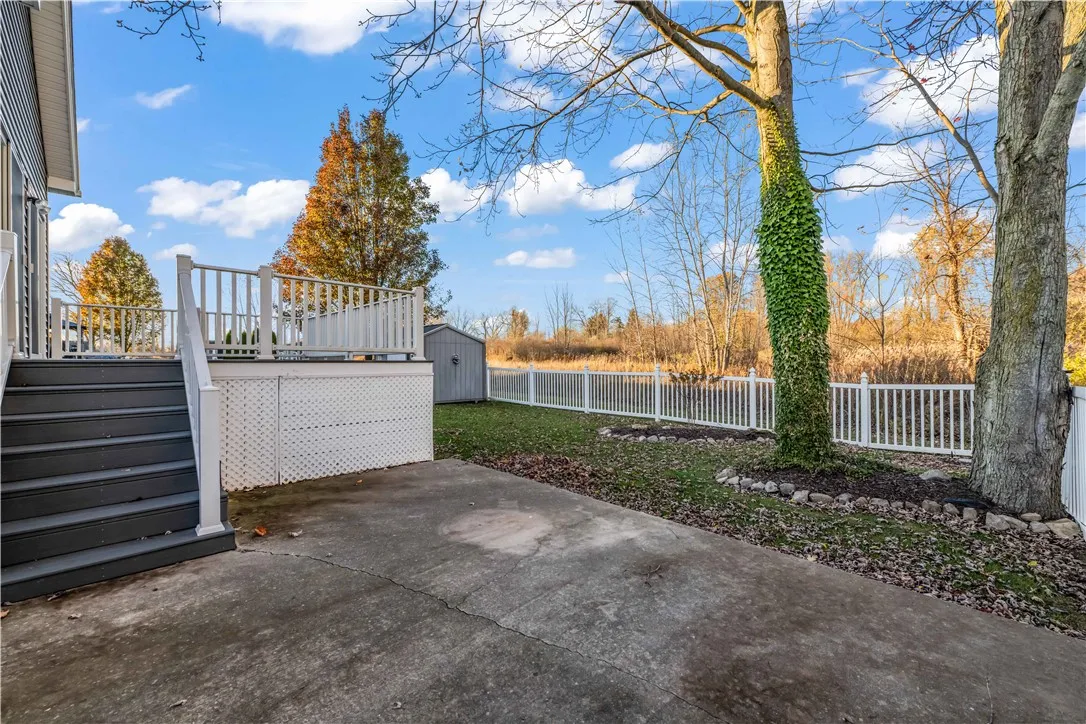 13 Ashview Drive, Chili, New York 14514, Chili, New York 14514, 3 Bedrooms Bedrooms, 7 Rooms Rooms,2 BathroomsBathrooms,Residential,For Sale,13 Ashview Drive, Chili, New York 14514,0,R1649531