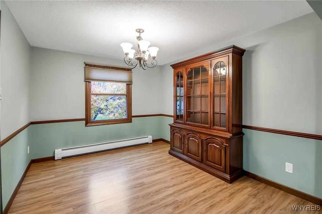 705 Powell Lane, Lewiston, New York 14092, Lewiston, New York 14092, 3 Bedrooms Bedrooms, 7 Rooms Rooms,1 BathroomBathrooms,Residential,For Sale,705 Powell Lane, Lewiston, New York 14092,0,B1649916