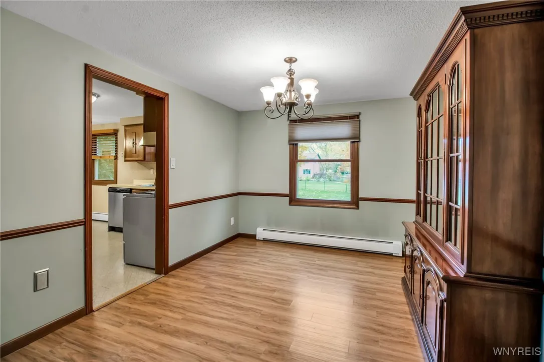 705 Powell Lane, Lewiston, New York 14092, Lewiston, New York 14092, 3 Bedrooms Bedrooms, 7 Rooms Rooms,1 BathroomBathrooms,Residential,For Sale,705 Powell Lane, Lewiston, New York 14092,0,B1649916