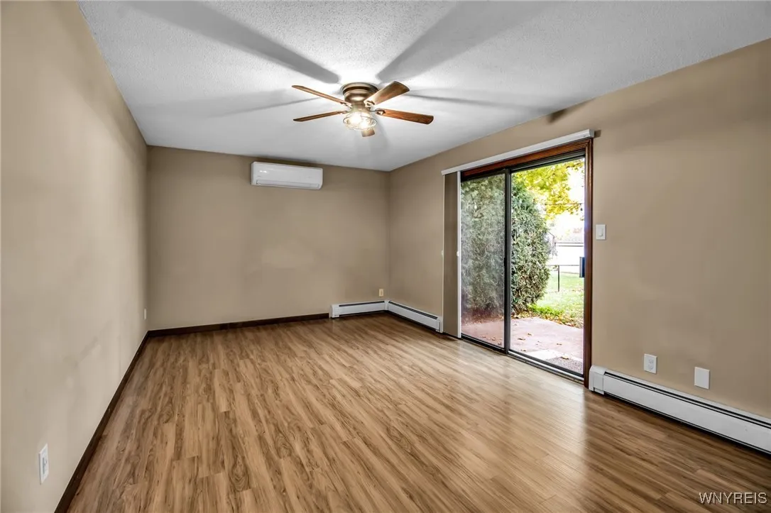 705 Powell Lane, Lewiston, New York 14092, Lewiston, New York 14092, 3 Bedrooms Bedrooms, 7 Rooms Rooms,1 BathroomBathrooms,Residential,For Sale,705 Powell Lane, Lewiston, New York 14092,0,B1649916