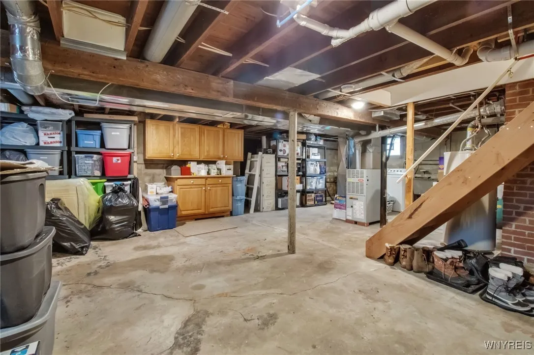 6973 East Canal Road, Pendleton, New York 14094, Pendleton, New York 14094, 3 Bedrooms Bedrooms, 7 Rooms Rooms,1 BathroomBathrooms,Residential,For Sale,6973 East Canal Road, Pendleton, New York 14094,0,B1650007