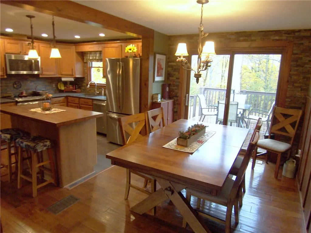 7185 Sutton Rd, Arcadia, New York 14513, Arcadia, New York 14513, 3 Bedrooms Bedrooms, 7 Rooms Rooms,2 BathroomsBathrooms,Residential,For Sale,7185 Sutton Rd, Arcadia, New York 14513,0,R1649985